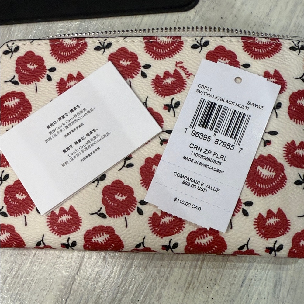 Coach Cream and Red Floral Wristlet - Picture 6 of 7
